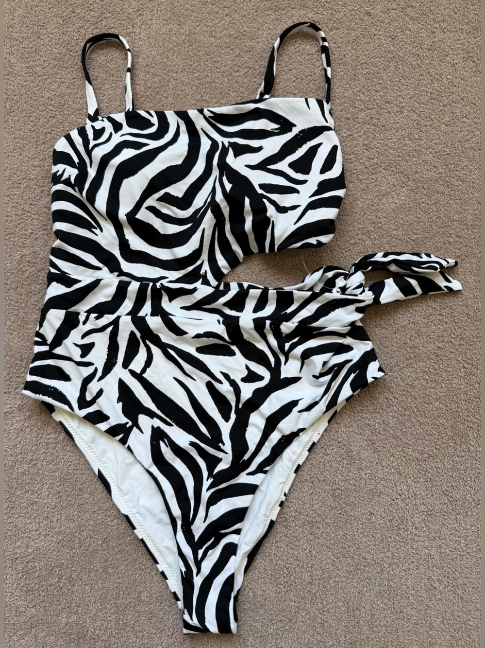 Aqua x Bloomingdale's - Sashed Cutout One Piece Swimsuit - BLACK MULTI